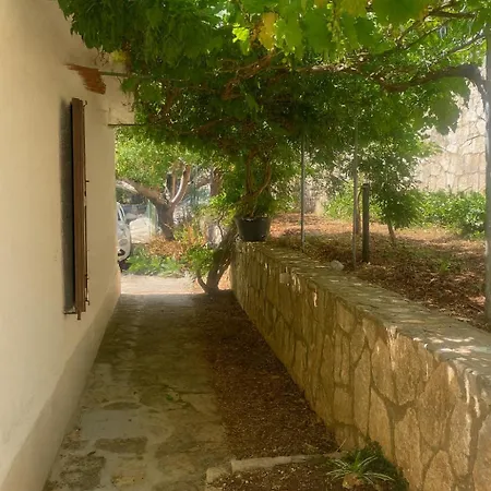 Zingaro Anima Maris, Tra Scopello E Lo Zingaro Apartment
